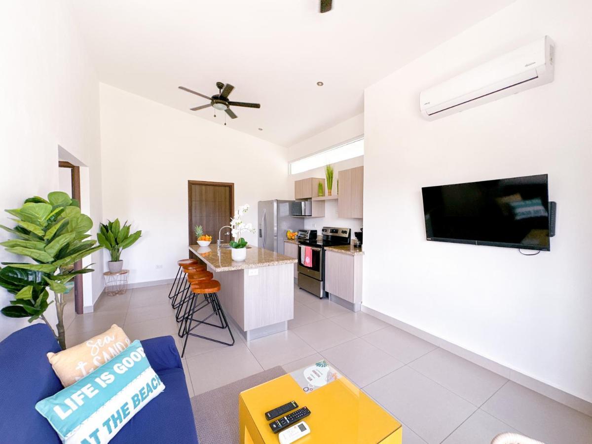 Pura Vida Apartment With Nice Pool Walking Distance To The Heart Of Jaco Ngoại thất bức ảnh